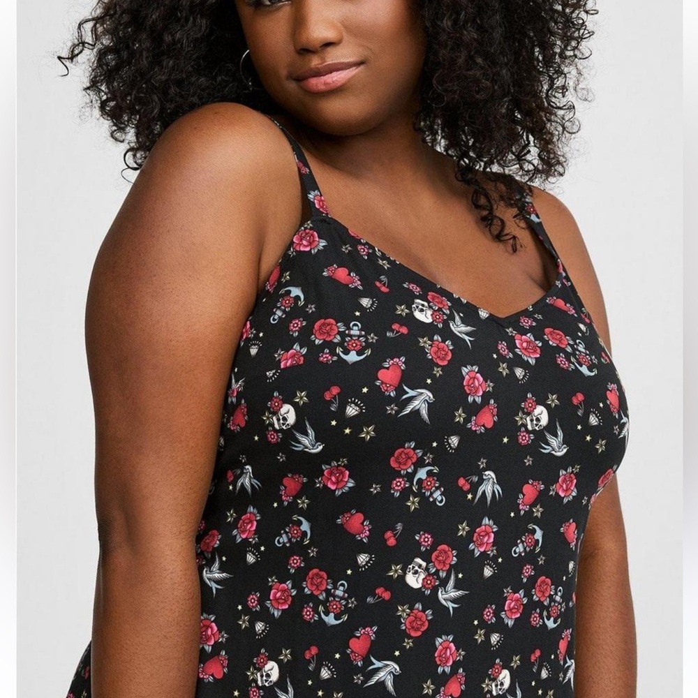 Michel Studio Collection floral print cami with adjustable straps size 22 plus